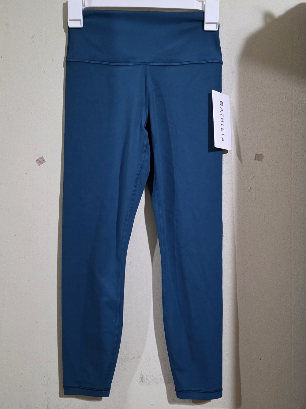 Athleta Transcend 7/8 Leggons Size S NWT Teal Vitafree Fabric